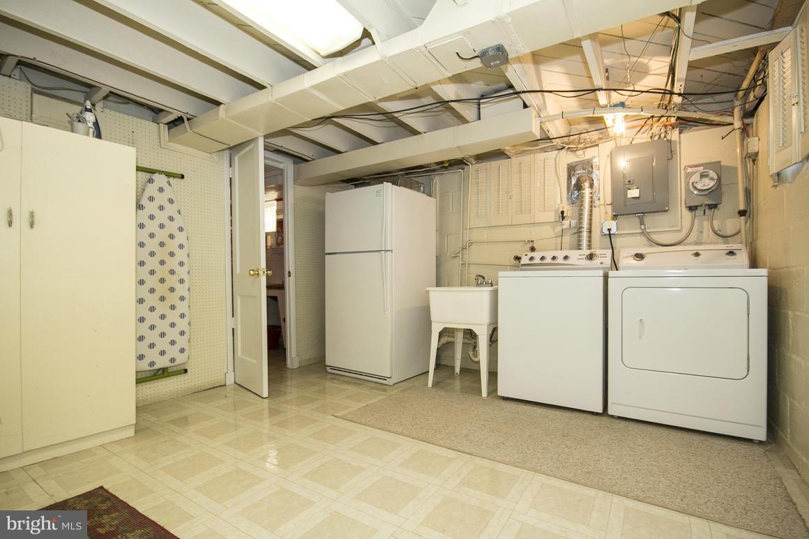 7818 Highpoint Road Baltimore, MD 21234 - Photo 26 of 30 Laundry Room