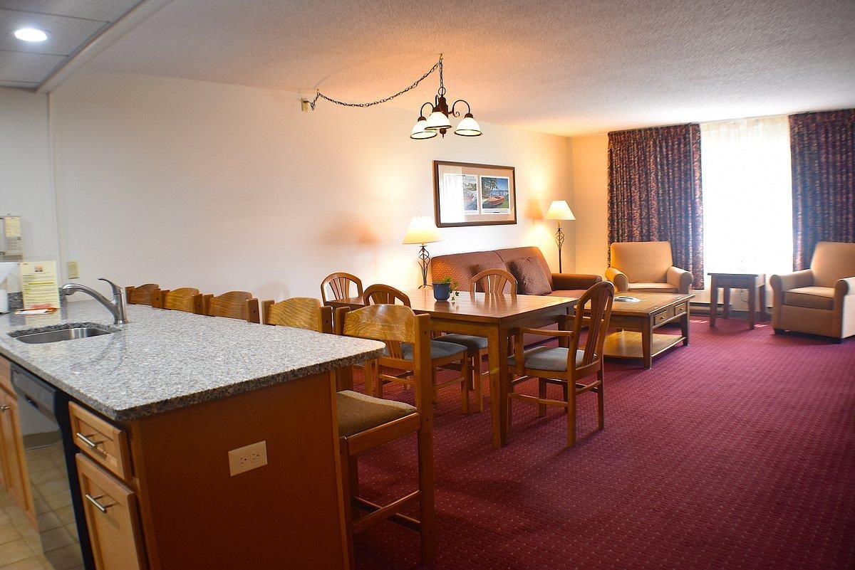 17 Harris Shore Road, Unit 509A Gilford, NH 03249 - Photo 3 of 10
