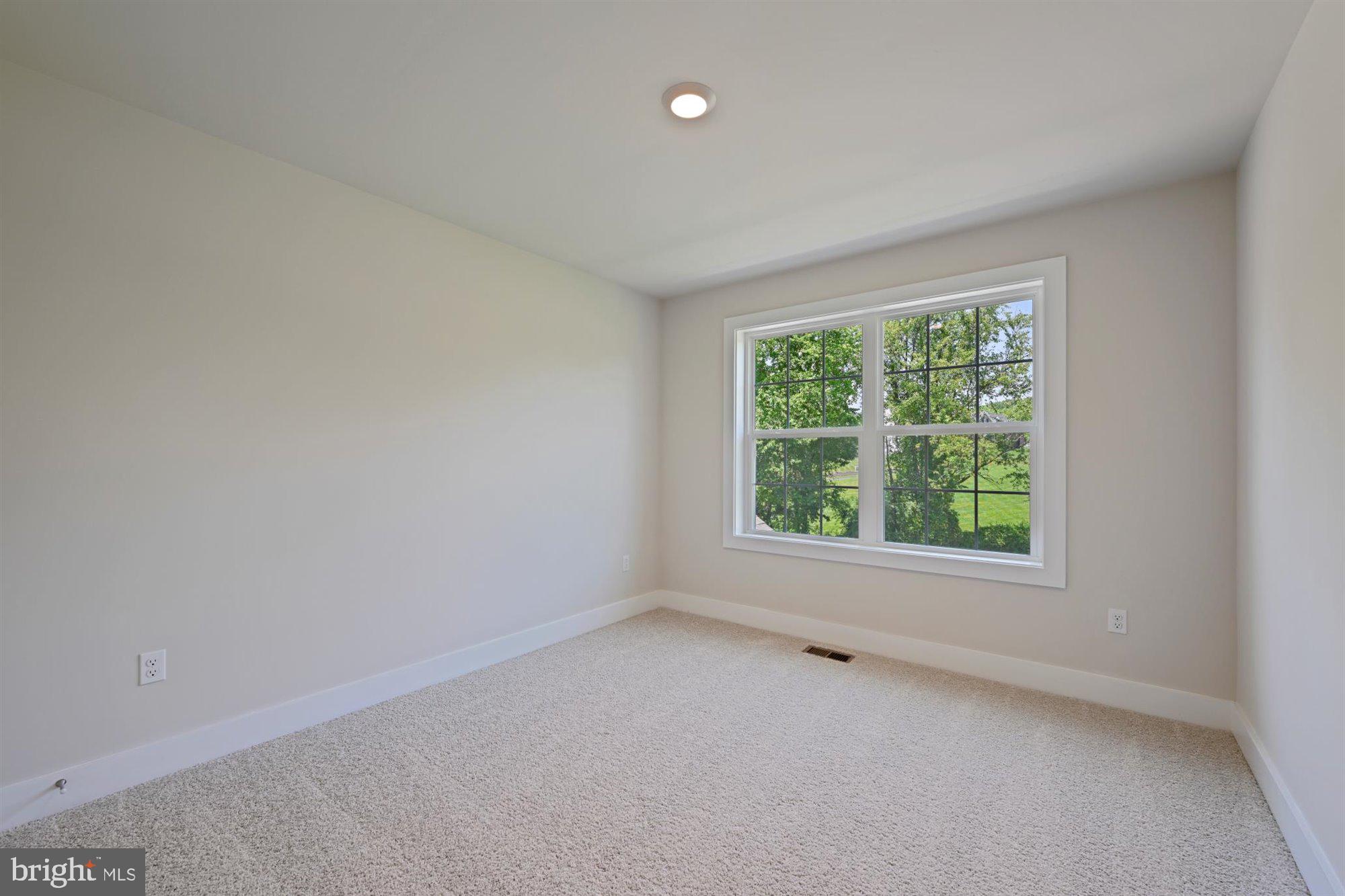 4516 Logmill Road Gainesville, VA 20155 - Photo 15 of 24