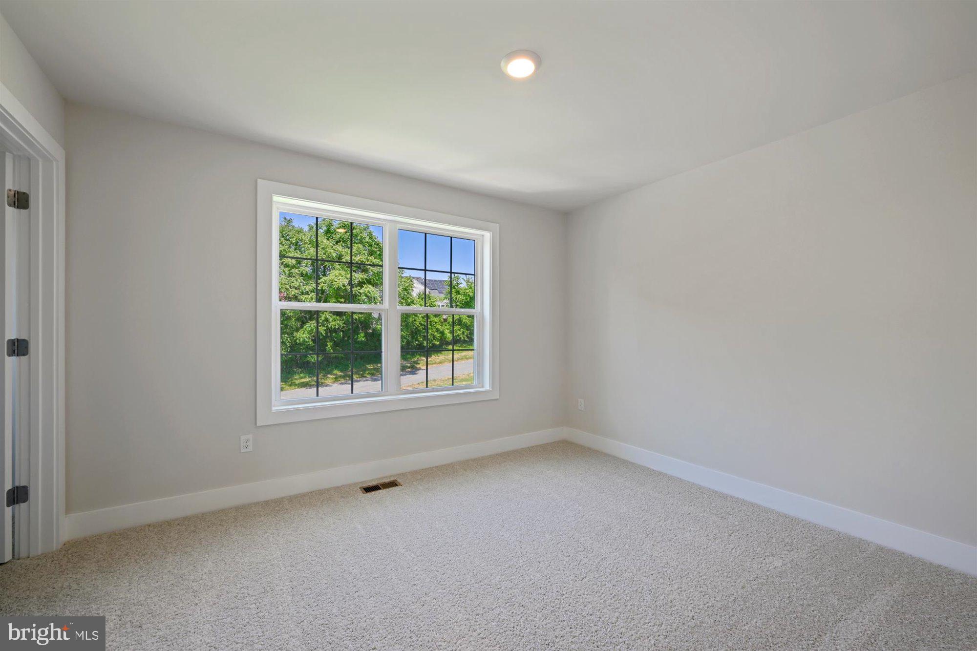 4516 Logmill Road Gainesville, VA 20155 - Photo 16 of 24