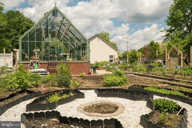 $340,000 | 2019 Windrow Drive, Princeton, NJ 08540