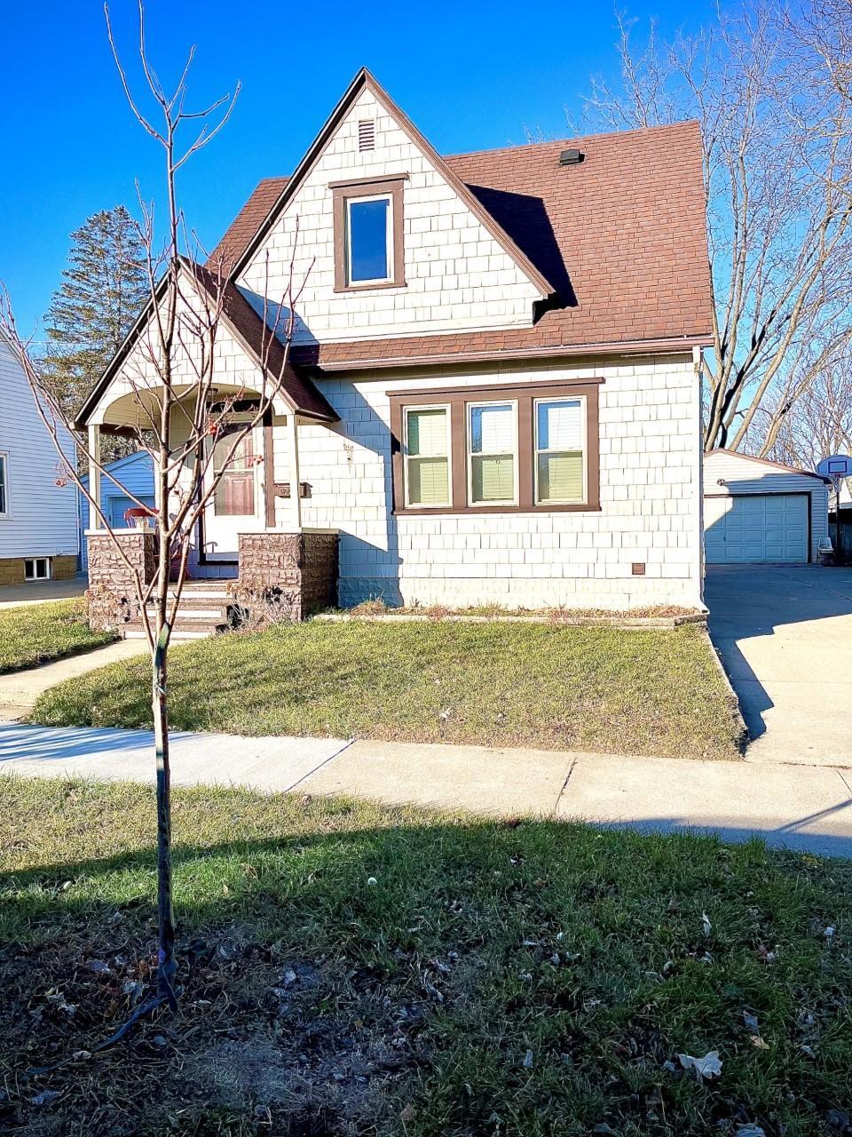 1221 3rd Street Northeast Rochester, MN 55906 - Photo 1 of 1