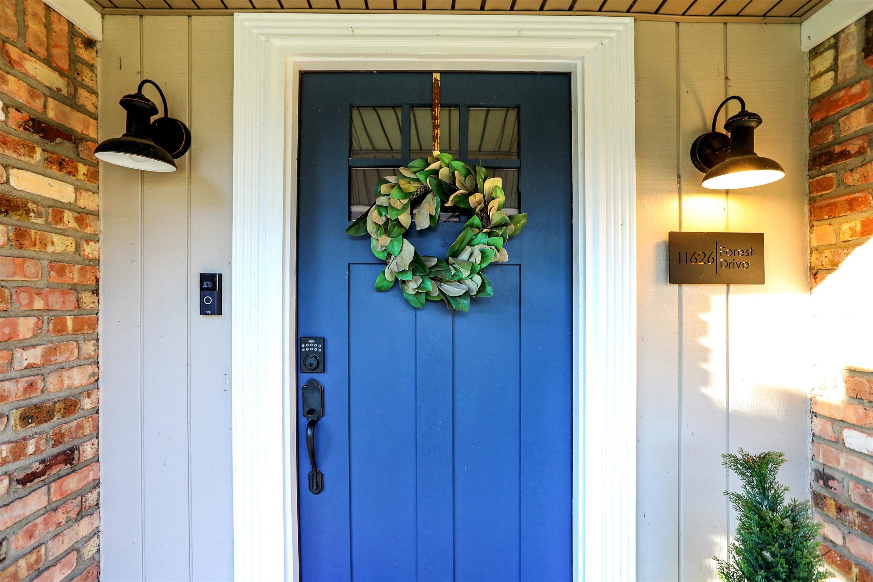 11626 Forest Drive Carmel, IN 46033 - Photo 1 of 45