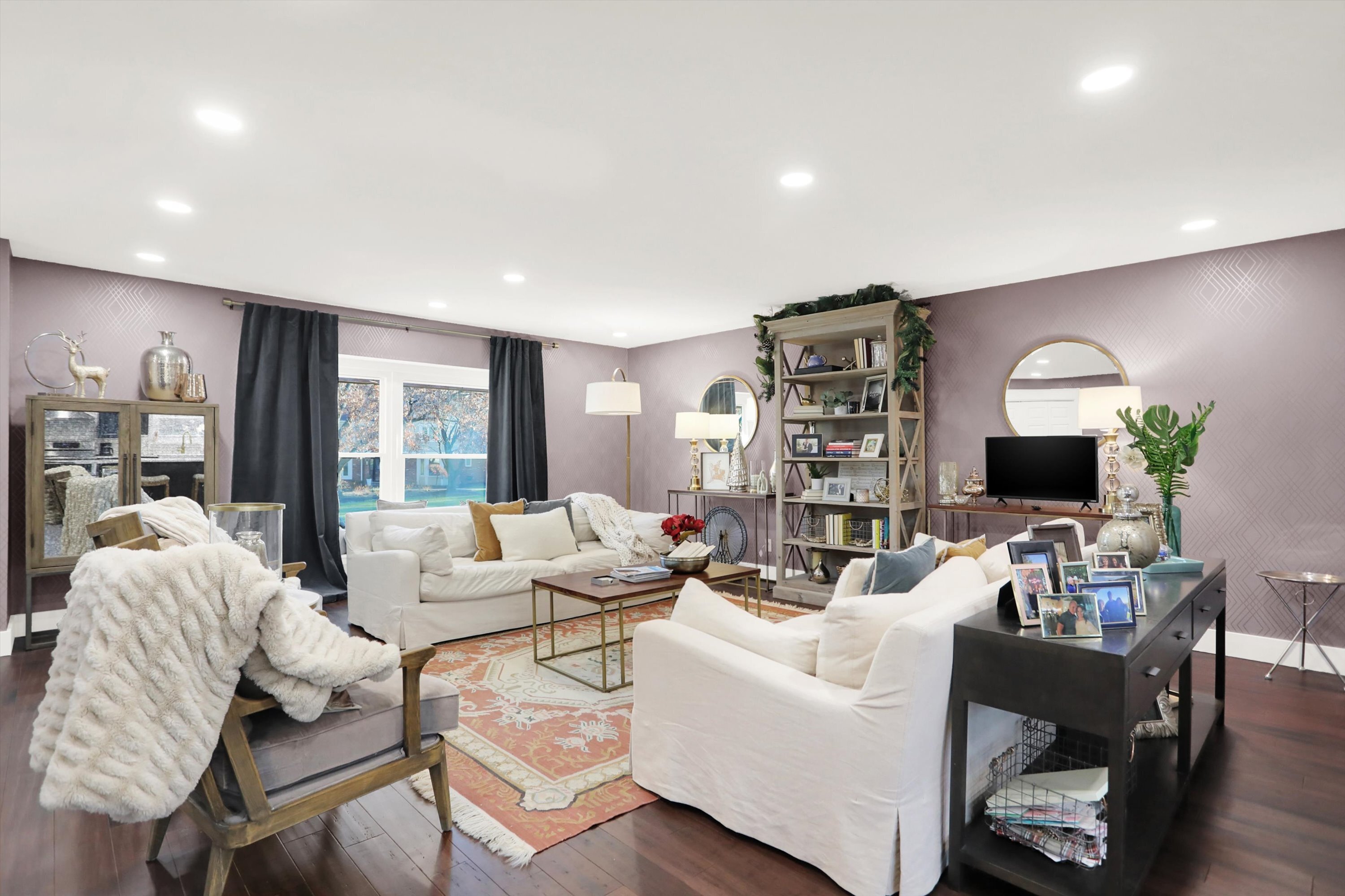 11626 Forest Drive Carmel, IN 46033 - Photo 4 of 45