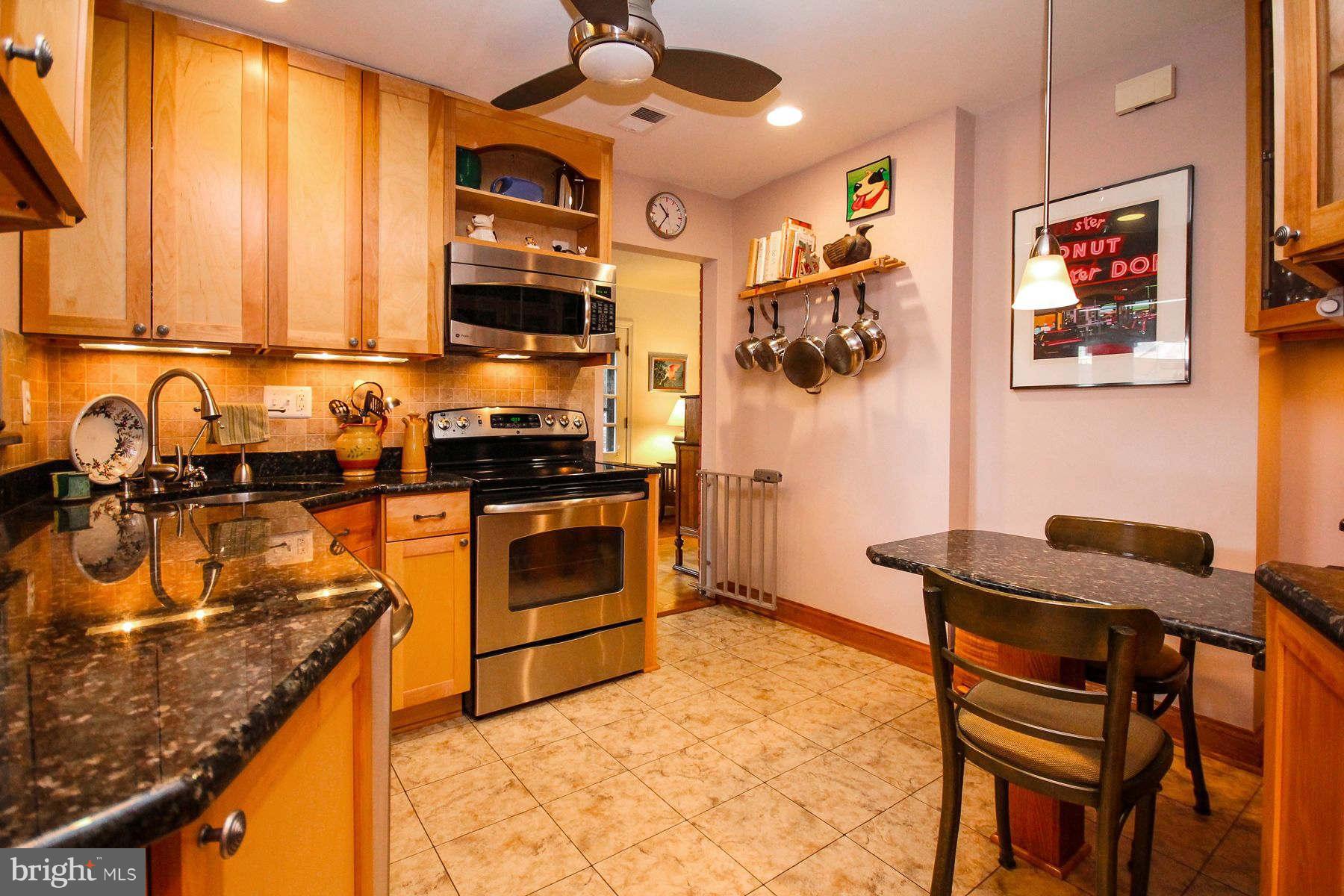 4609 19th Road North Arlington, VA 22207 - Photo 14 of 25 Beautiful kitchen with Granite Counters