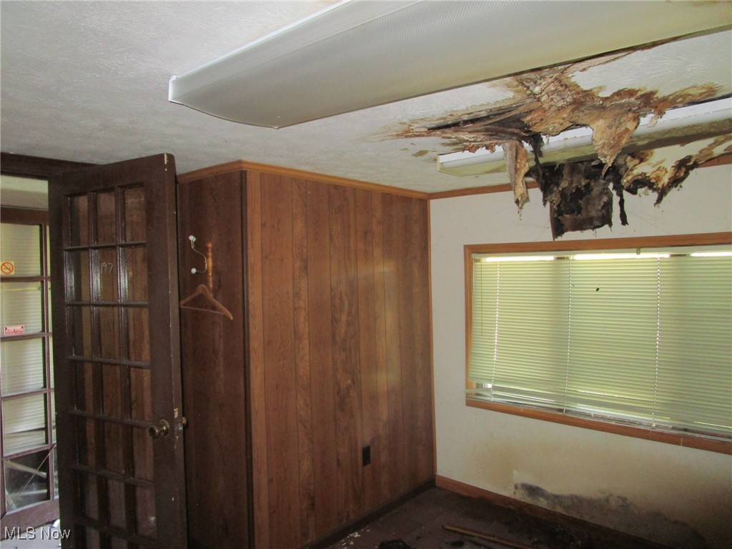 4267 Austin Road Geneva, OH 44041 - Photo 5 of 42 Office in house