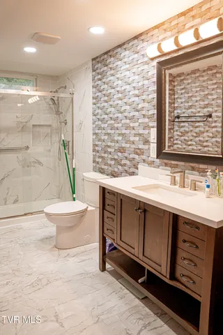 $319,900 | 1405 Lick Hollow Road, Greeneville, TN 37743