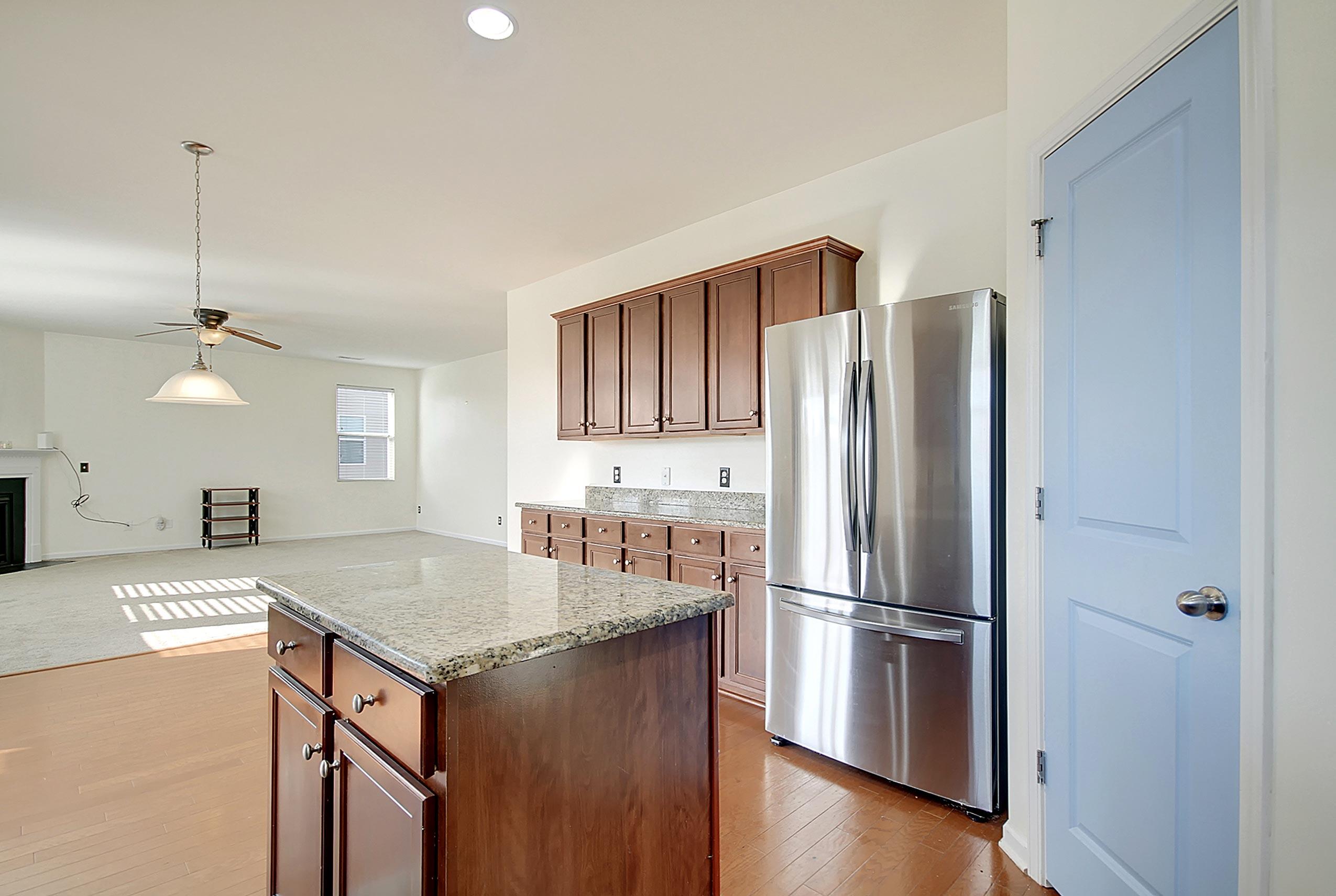 206 Decatur Drive Summerville, SC 29486 - Photo 12 of 40 CREM_206 Decatur_023