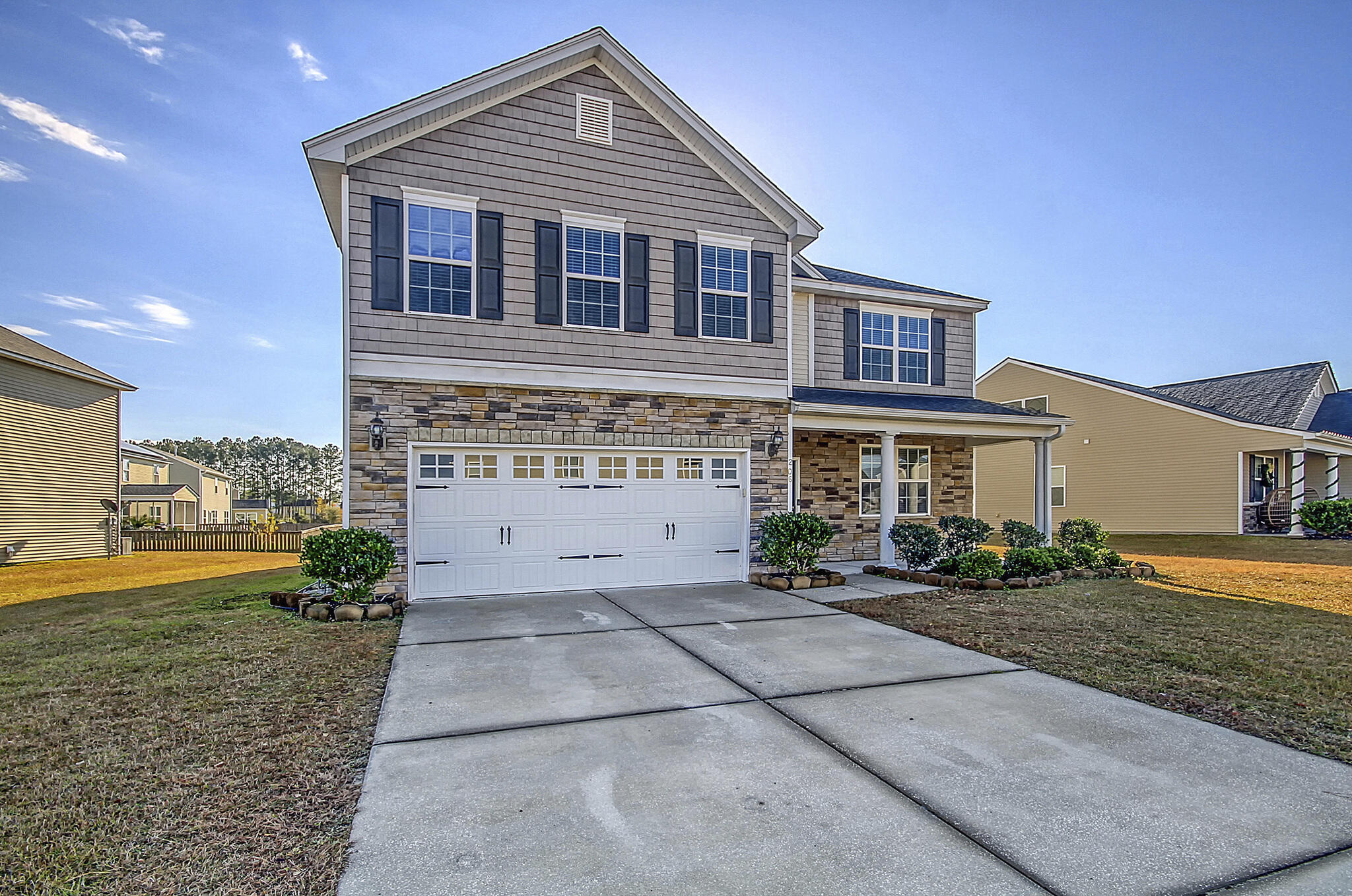 206 Decatur Drive Summerville, SC 29486 - Photo 3 of 40 Front with Shutter