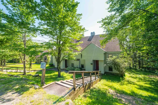 $305,000 | 5 1st Lane, Unit 1, Wilmington, VT 05363