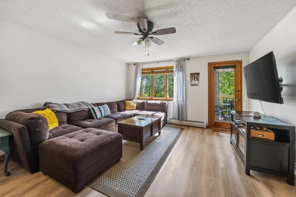 $305,000 | 5 1st Lane, Unit 1, Wilmington, VT 05363