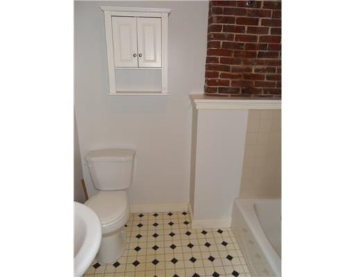 169 Danforth Street, Unit 1 Portland, ME 04102 - Photo 8 of 8 Bathroom.