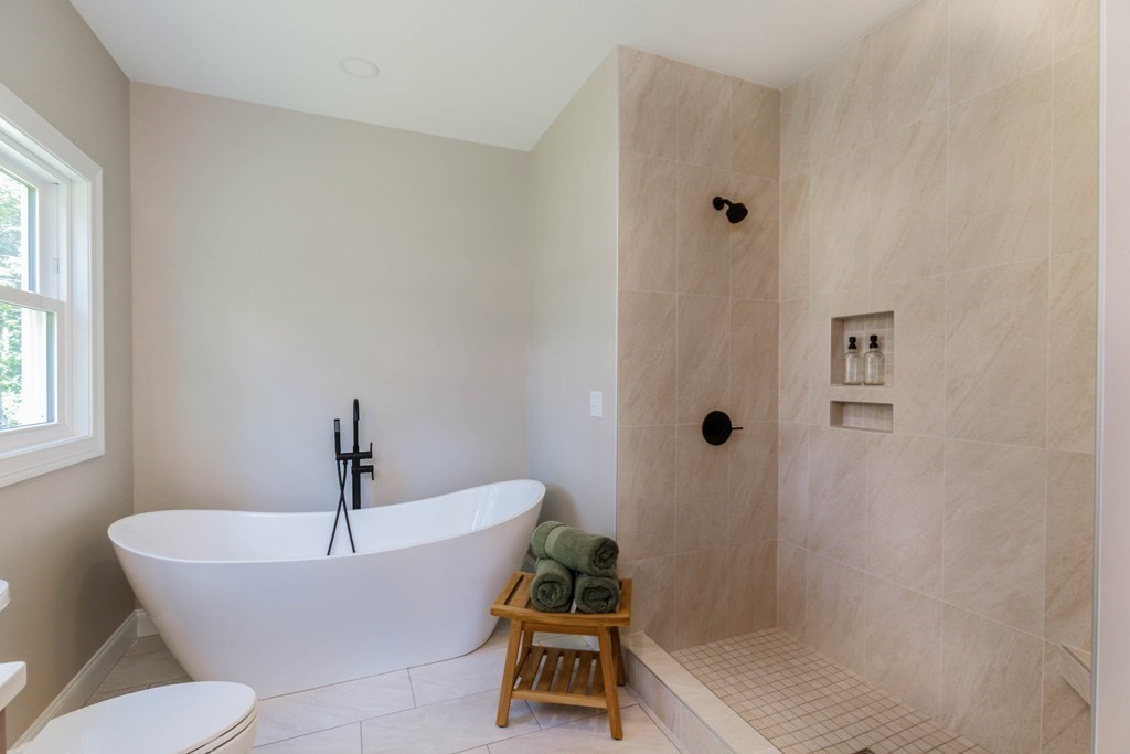 29 Sunset Road Westminster, MA 01473 - Photo 13 of 24