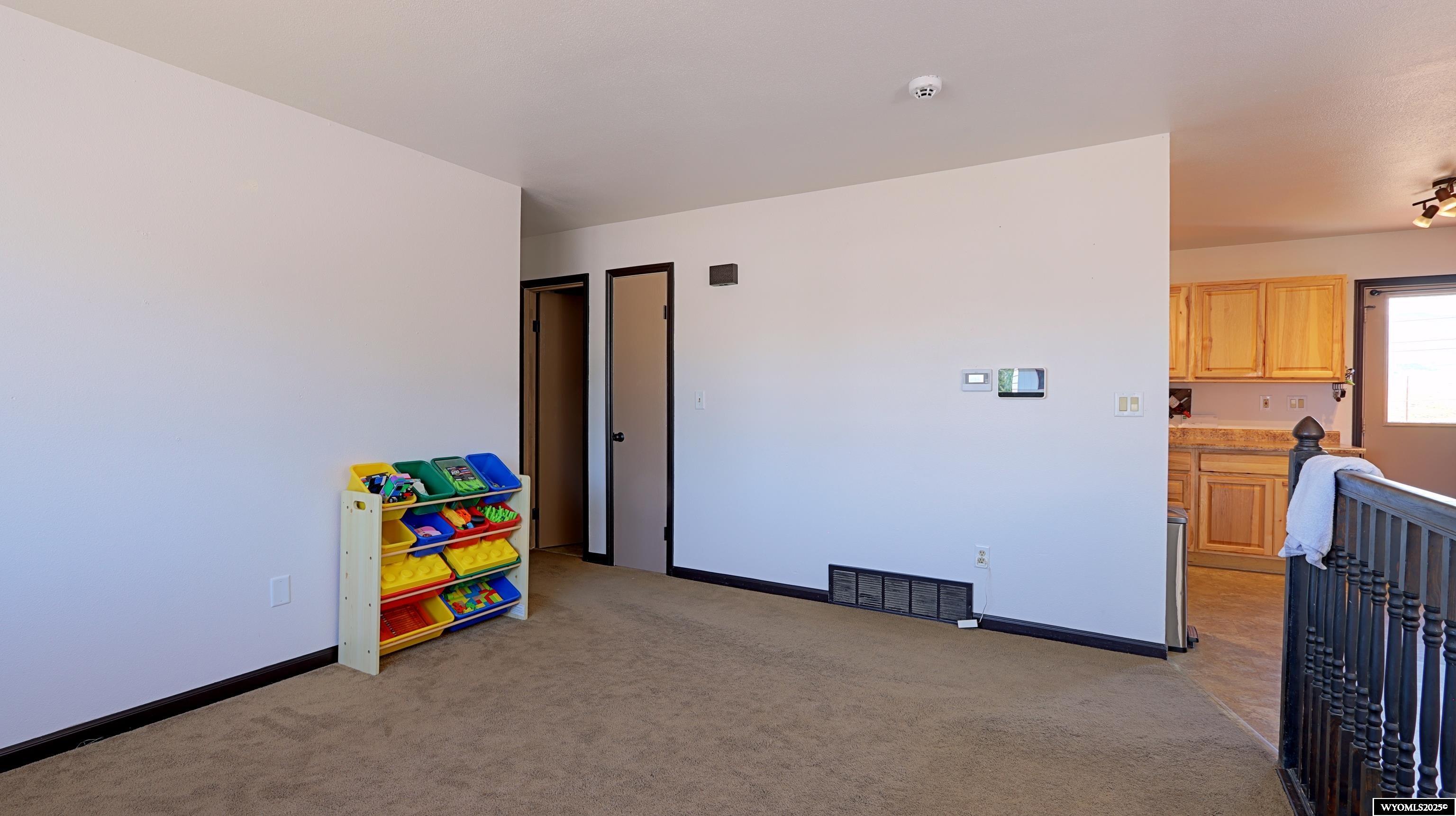 2111 East 24th Street Casper, WY 82601 - Photo 9 of 23