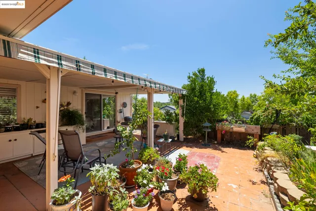 $289,000 | 12730 Tulip Court, Unit 8, Sonora, CA 95370