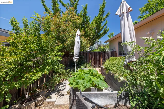 $289,000 | 12730 Tulip Court, Unit 8, Sonora, CA 95370