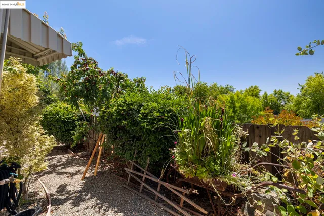 $289,000 | 12730 Tulip Court, Unit 8, Sonora, CA 95370