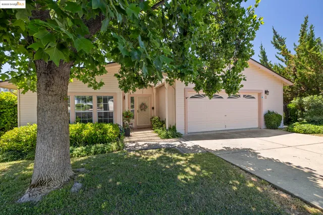 $289,000 | 12730 Tulip Court, Unit 8, Sonora, CA 95370