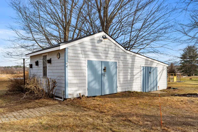 $549,900 | 74 College Road, Stratham, NH 03885