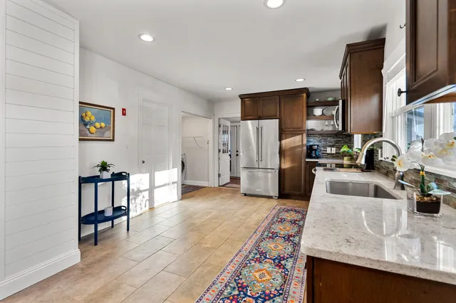 $549,900 | 74 College Road, Stratham, NH 03885