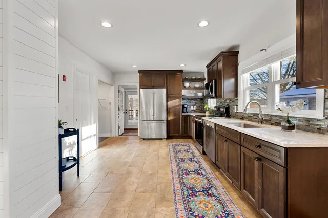 $549,900 | 74 College Road, Stratham, NH 03885