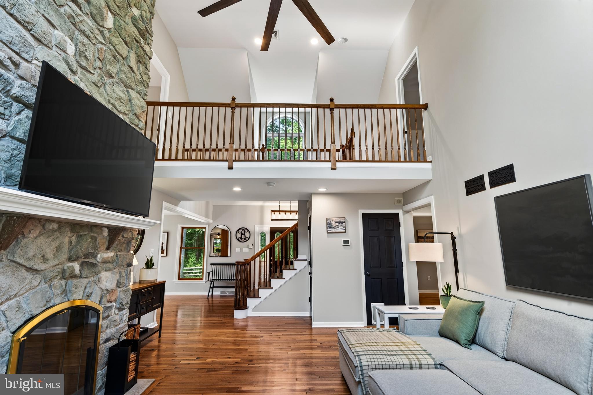 435 Kirks Mill Road Nottingham, PA 19362 - Photo 22 of 77 View to second floor