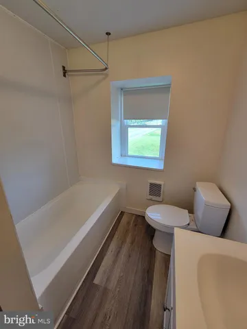 $2,000 | 1022 Gravel Pike, Palm, PA 18070