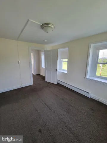 $2,000 | 1022 Gravel Pike, Palm, PA 18070