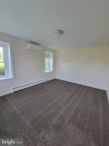 $2,000 | 1022 Gravel Pike, Palm, PA 18070