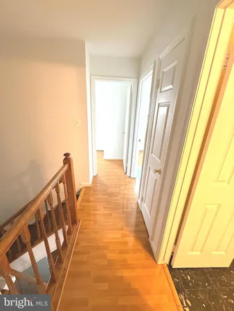 $2,500 | 5726 Edgewater Oak Court, Burke, VA 22015