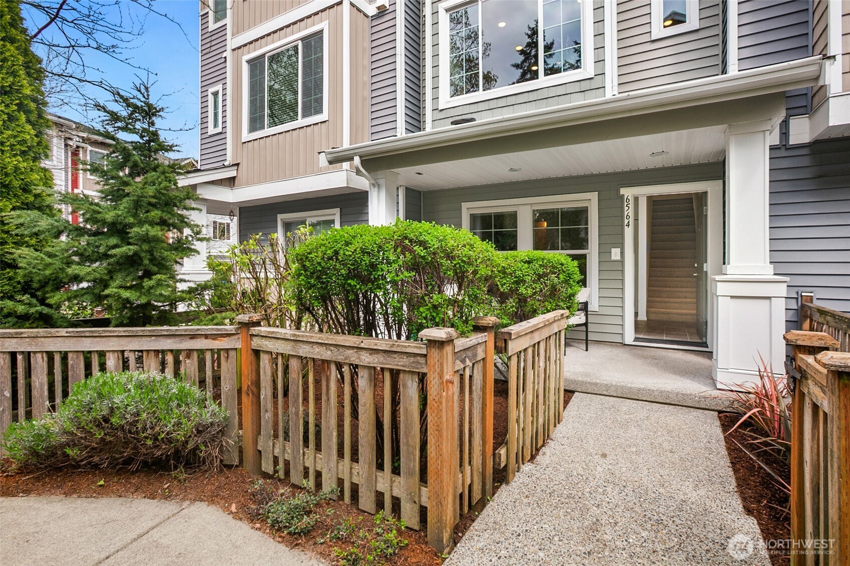 6564 High Point Drive Southwest Seattle, WA 98126 - Photo 2 of 24