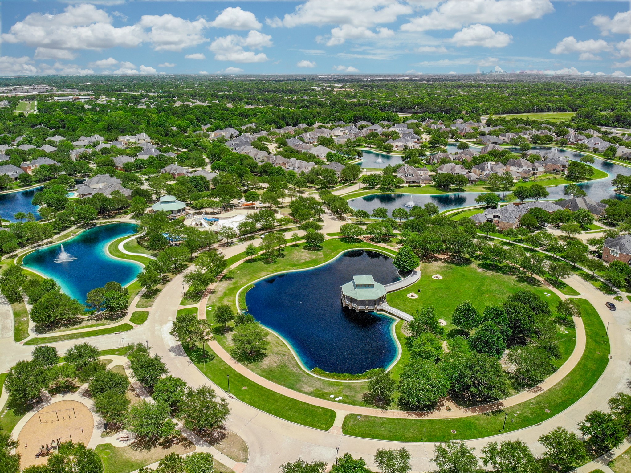 7218 Spring Run Lane Katy, TX 77494 - Photo 40 of 49 a view of a lake