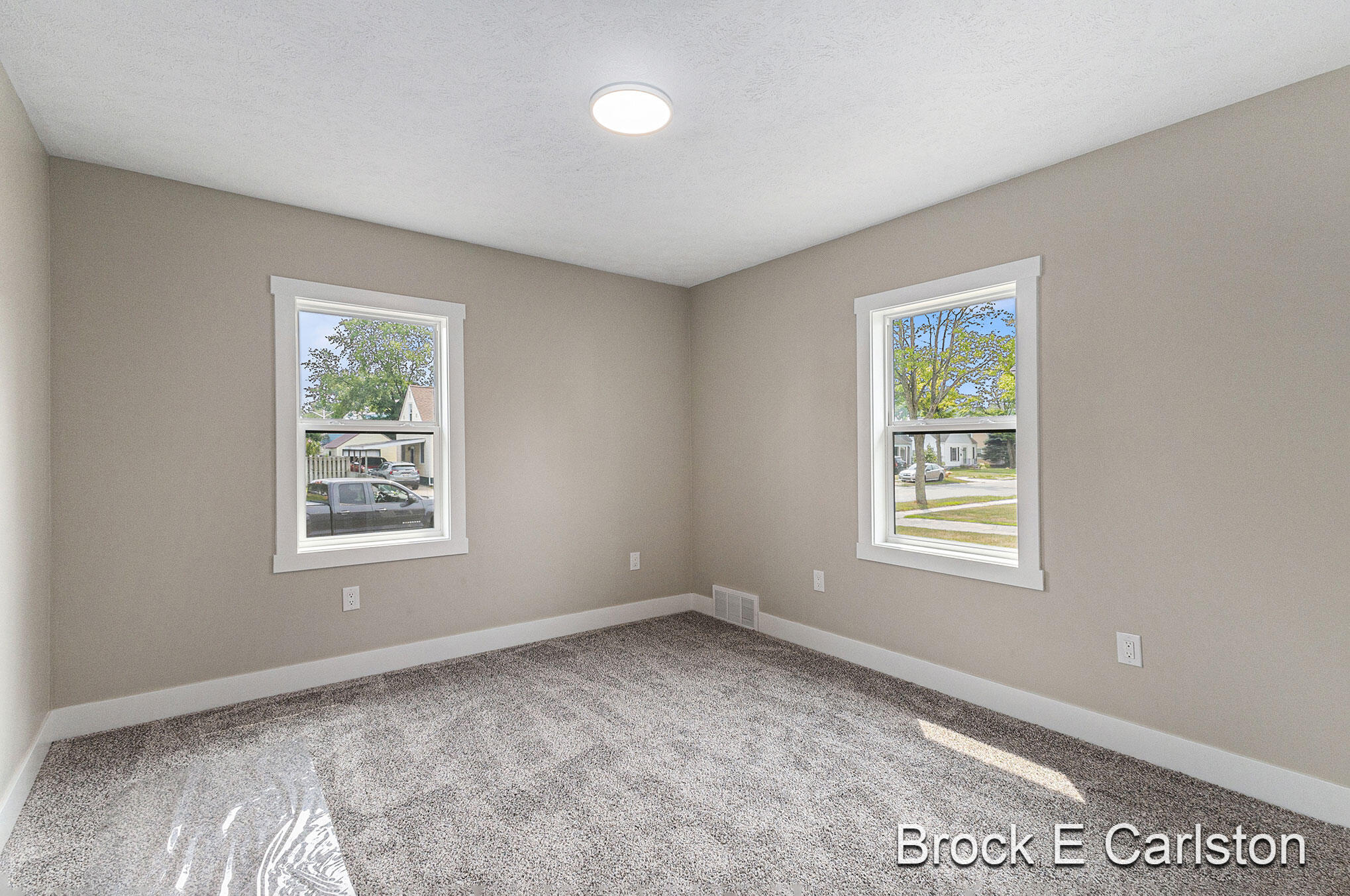 2883 Dawes Road Muskegon, MI 49441 - Photo 22 of 35 IMG_9319