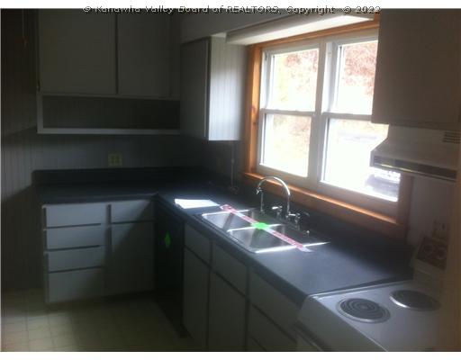 0 Rr 21 Kenna, WV 25248 - Photo 2 of 10 Kitchen.