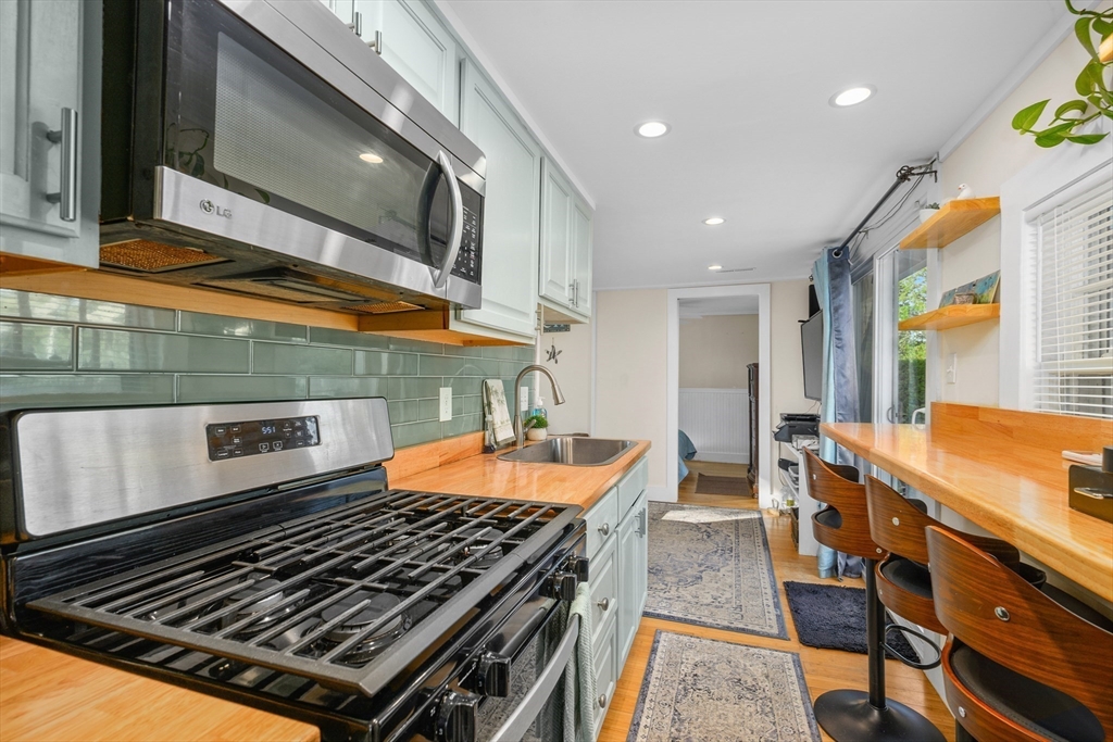 2 Eddy Street Wareham, MA 02532 - Photo 13 of 39