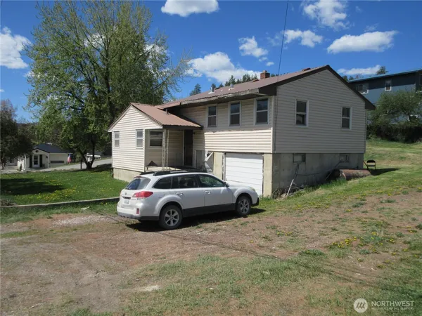 $189,900 | 148 North Portland Street, Republic, WA 99166
