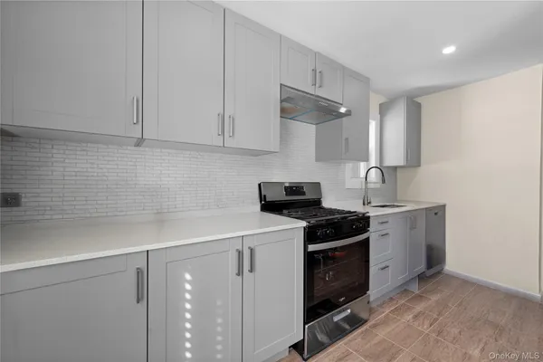 $783,000 | 112-26 208th Street | Queens Village
