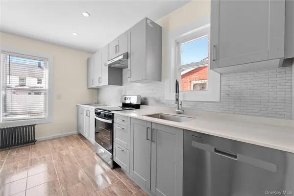 $783,000 | 112-26 208th Street | Queens Village