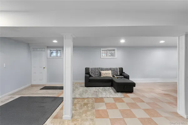 $783,000 | 112-26 208th Street | Queens Village