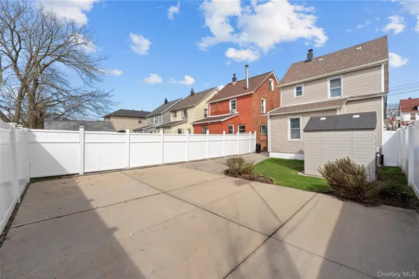 $783,000 | 112-26 208th Street | Queens Village