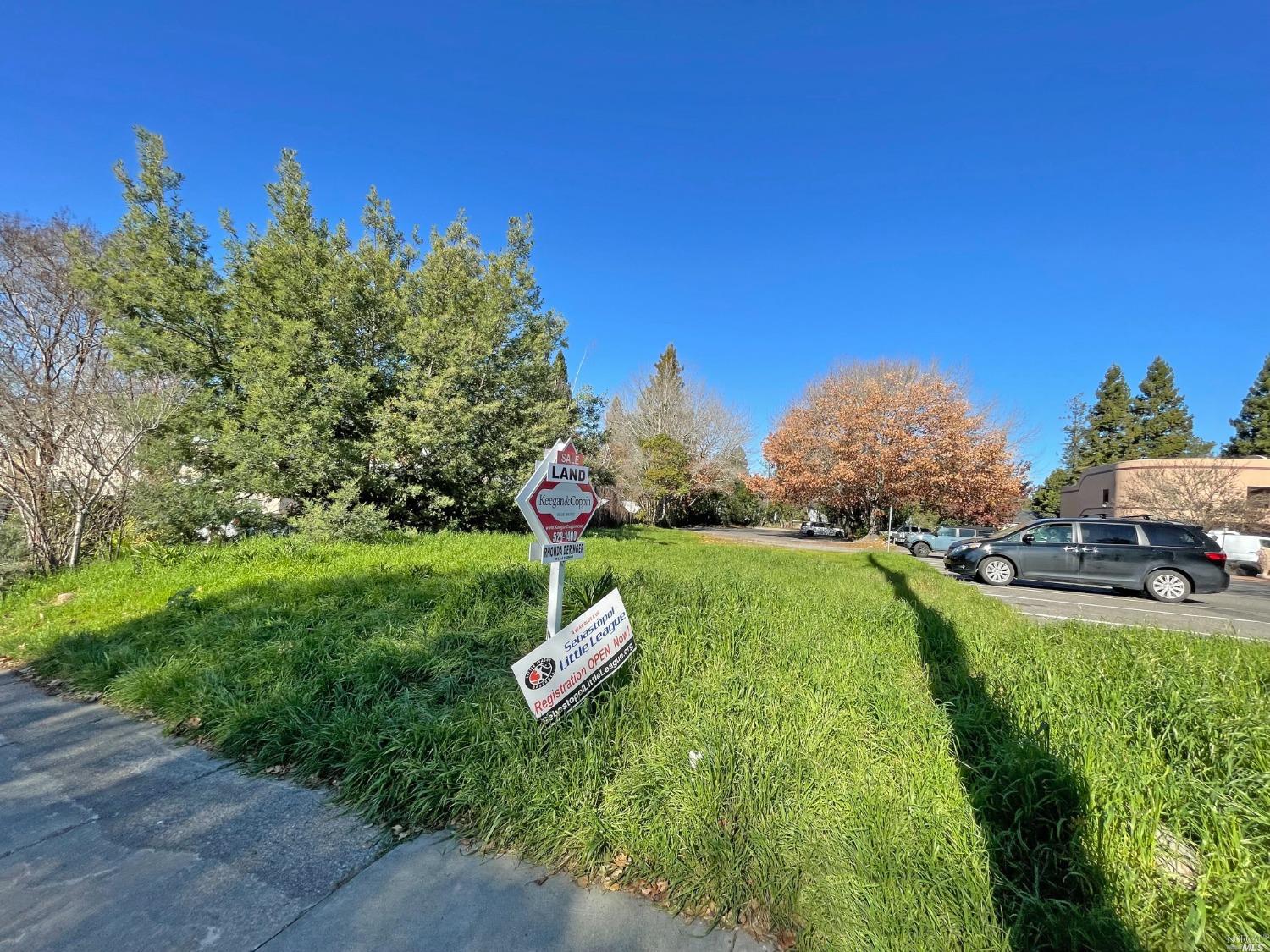 8086 Bodega Avenue Sebastopol, CA 95472 - Photo 4 of 8 a view of a golf course with a lake
