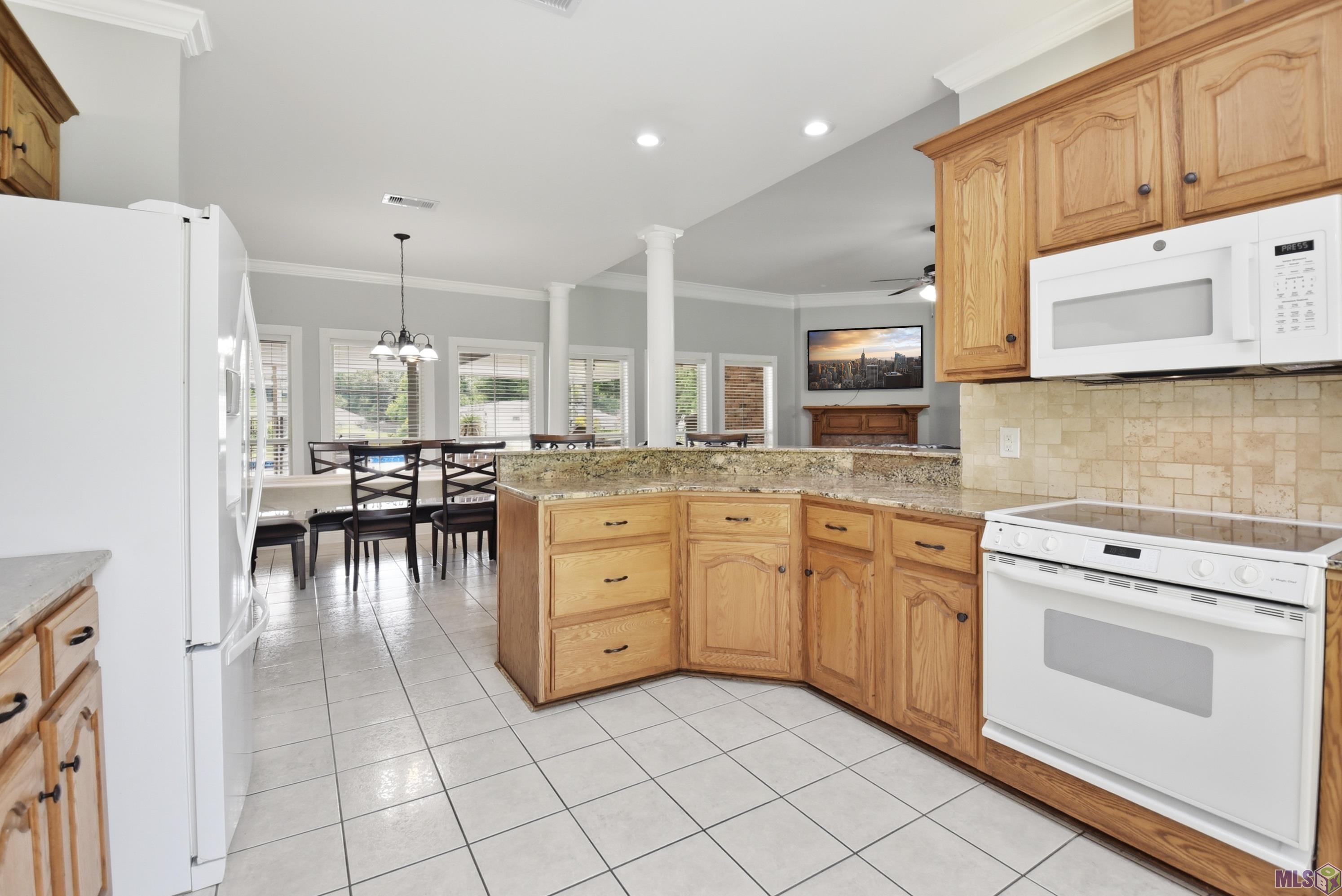 14456 Roddy Road Gonzales, LA 70737 - Photo 8 of 27
