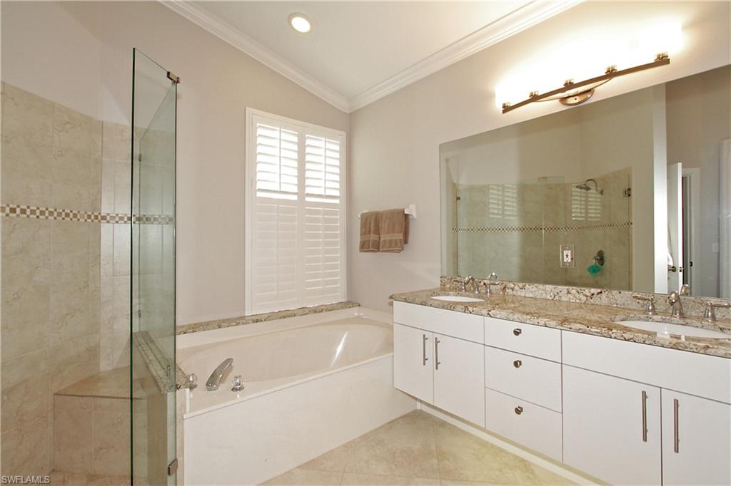 182 San Rafael Lane Naples, FL 34119 - Photo 19 of 30 Gallery Image 19