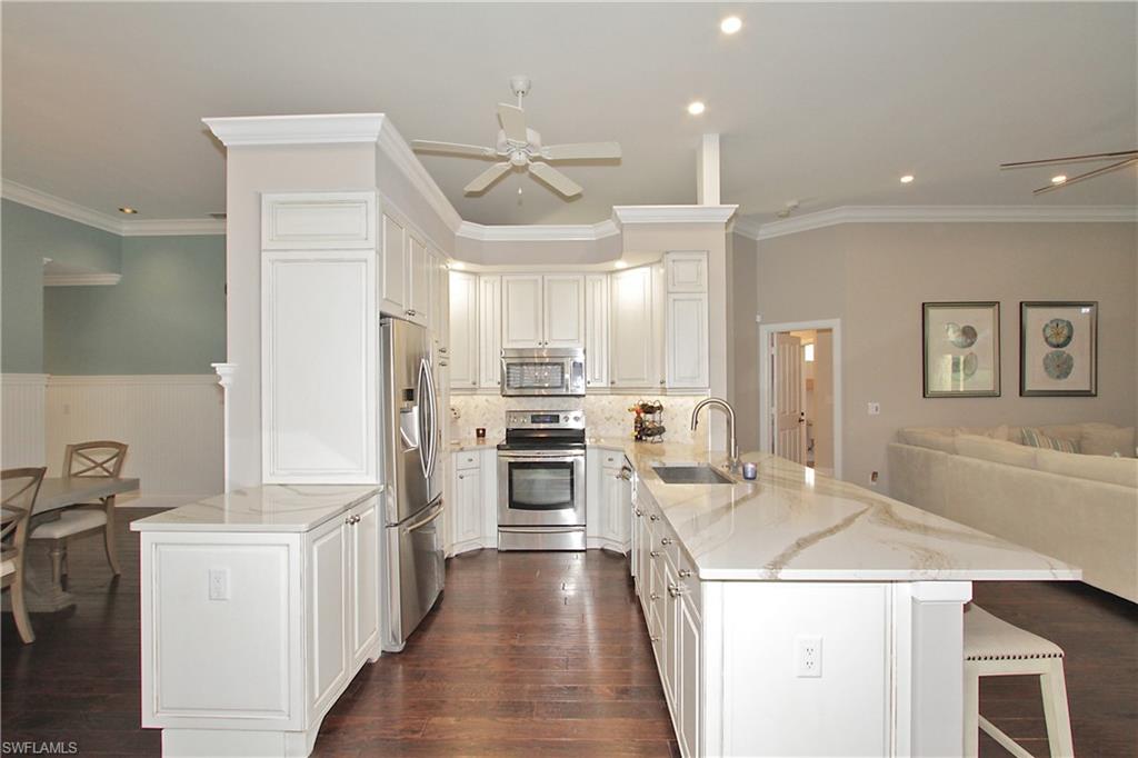 182 San Rafael Lane Naples, FL 34119 - Photo 5 of 30 Gallery Image 5