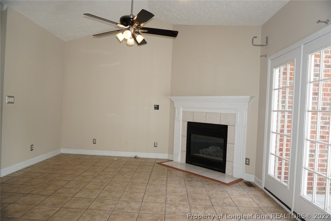 326 Lionshead Road Fayetteville, NC 28311 - Photo 4 of 50 Gallery Image 4