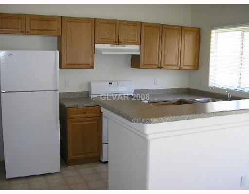 8667 Roping Rodeo Avenue, Unit 102 Las Vegas, NV 89178 - Photo 4 of 8 Kitchen.