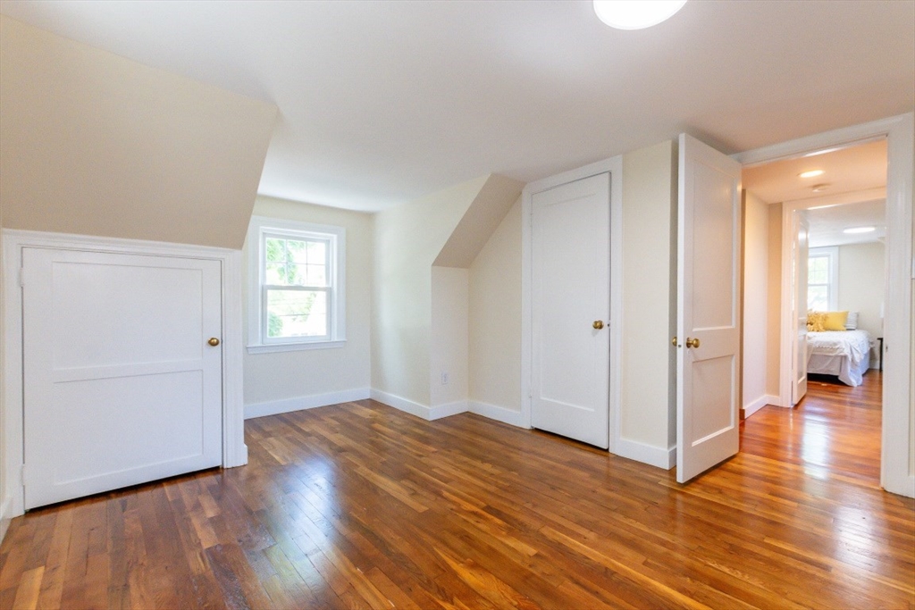 22 Tennyson Road Waltham, MA 02453 - Photo 26 of 33 Gallery Image 26