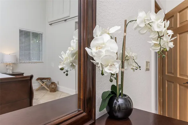 $20,000 | 302 Balboa Street, Hollywood, FL 33019