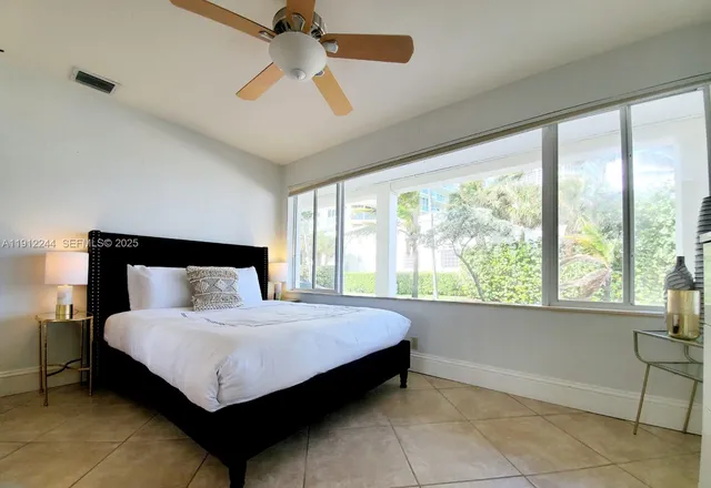 $20,000 | 302 Balboa Street, Hollywood, FL 33019