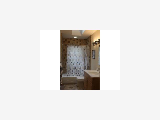 325 Middlefield Road Palo Alto, CA 94301 - Photo 3 of 8
